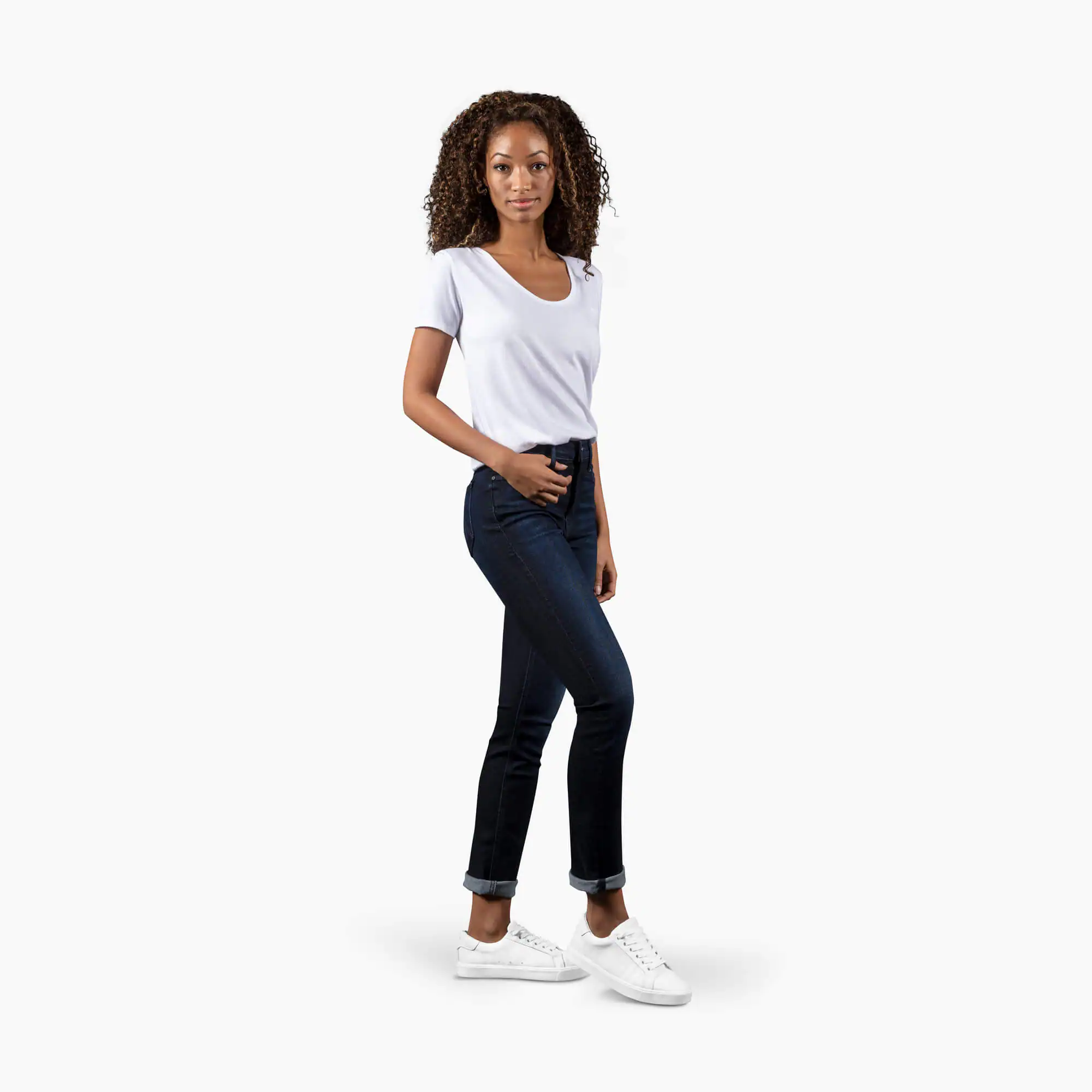 Camiseta de cuello redondo y manga corta con logotipo en T para mujer