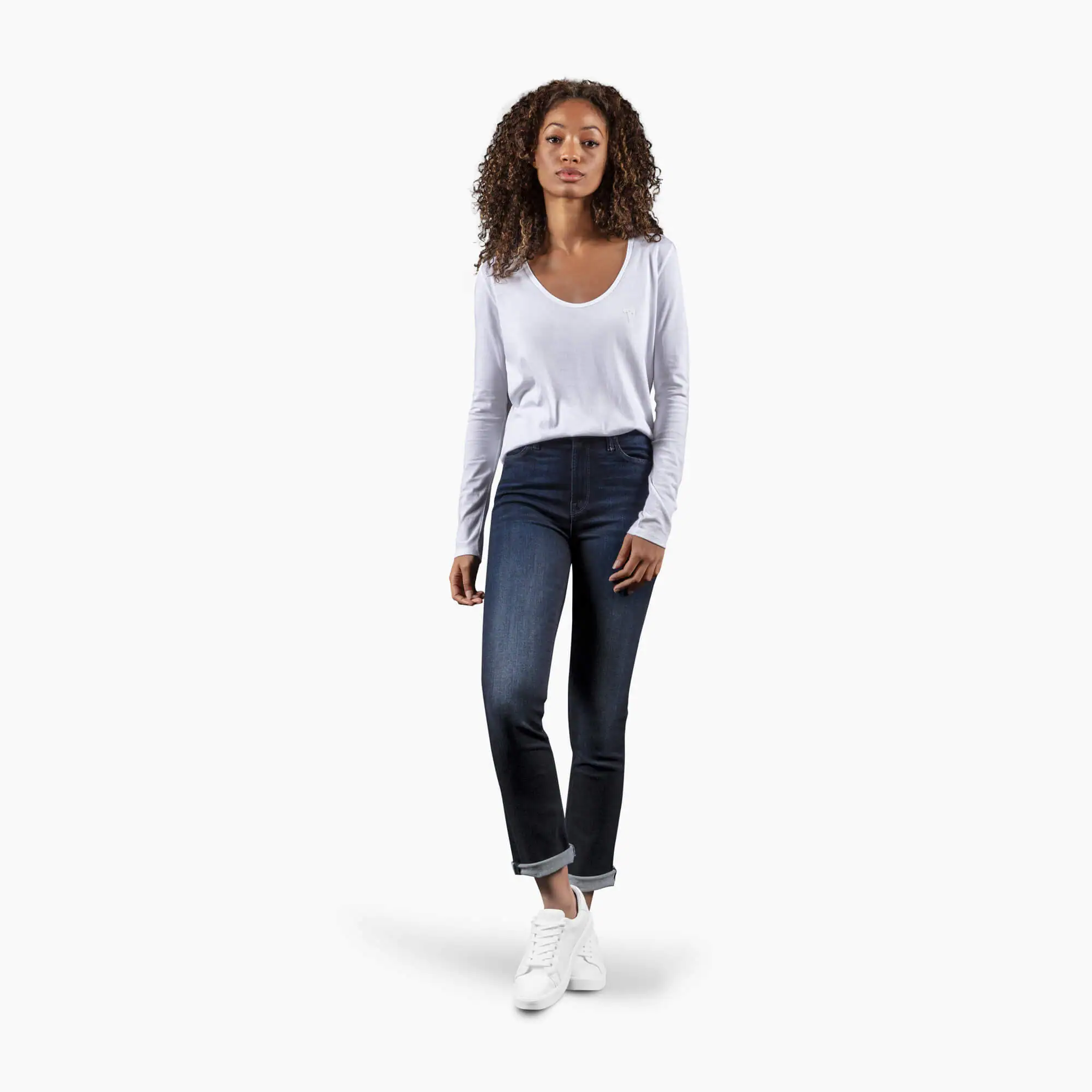 Camiseta de cuello redondo y manga larga con logotipo en T para mujer